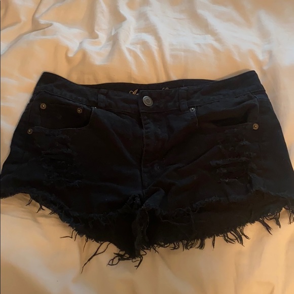 Black Ripped American Eagle Shorts - Picture 1 of 3